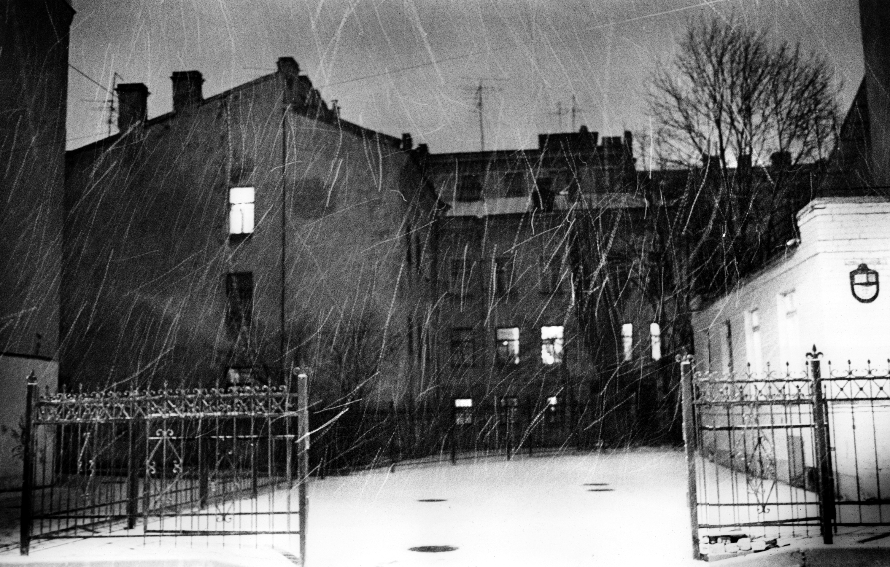 2006-2009. St. Petersburg, Russia. Second Thoughts by Igor Posner***2006-2009. San Pietroburgo, Russia. Second Thoughts di Igor Posner