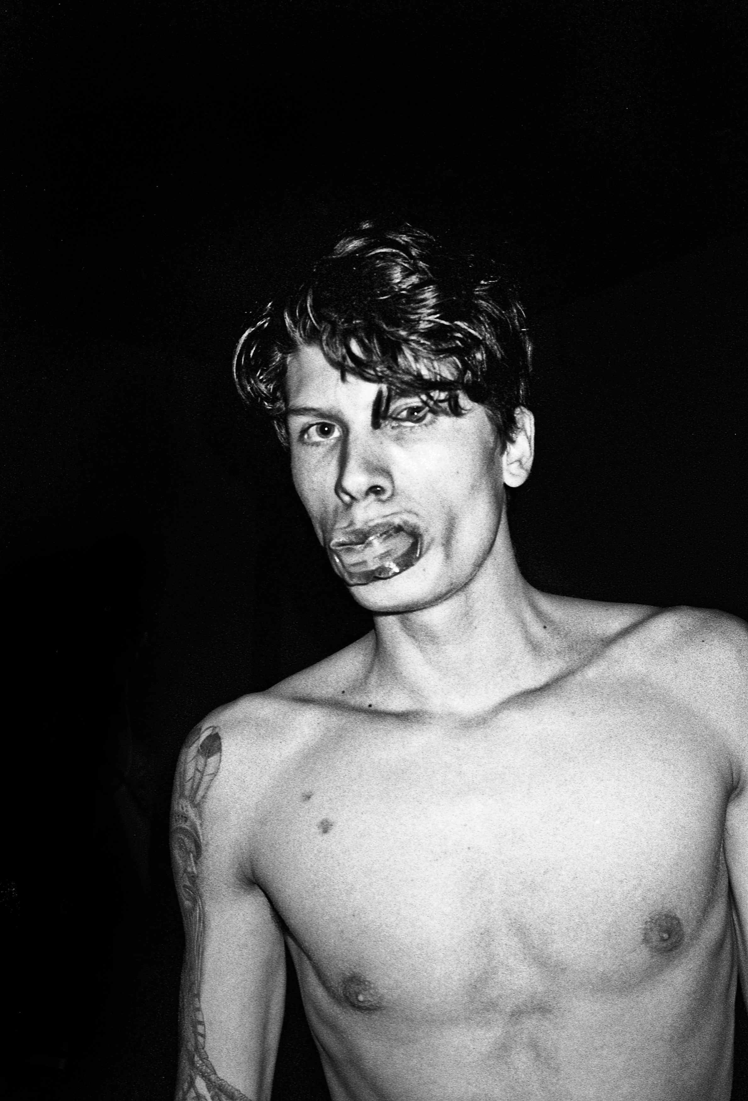 Right before his fight, Julian throwing mouthguard in. (Old Fire House Soho, February, 2012)